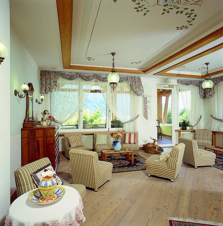 Hotel Des Alpes Molveno Dış mekan fotoğraf
